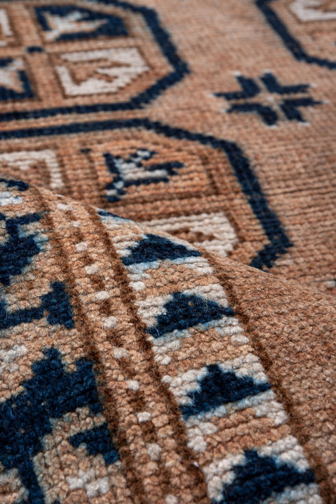 Vintage Oushak Area Rug (2' x 4')